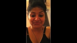 INDIAN HOT CHICK JANANI STRIPPING NAKED ON LIVE WEBCAM CHAT (LEAKED VIDEO)