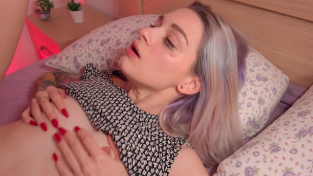 This Little Bitch Dreams Of Anal Sex – BelleNiko