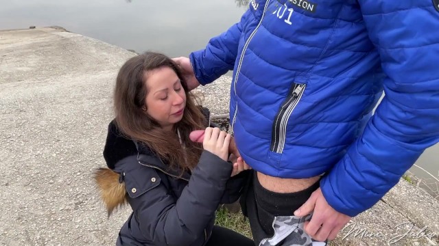 Risky PUBLIC Doggy Fuck – I Was Very Horny And In Need For A Quick Fuck – Mini Julia