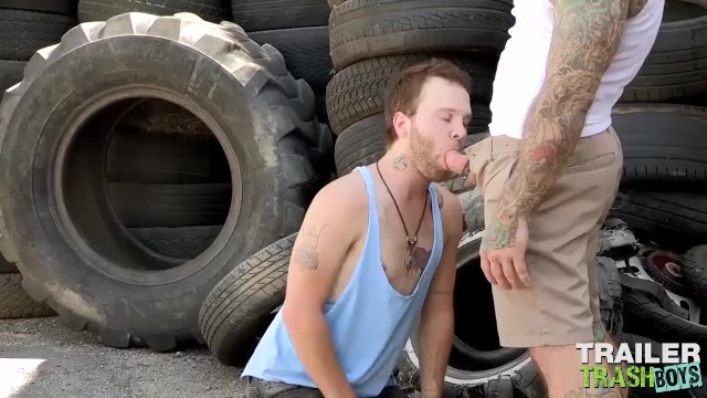 TRAILERTRASHBOYS Jack Dixons Big Dick Sucked By Beaux Morgan