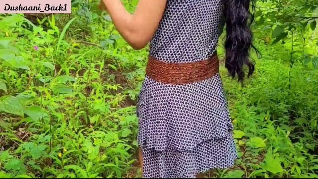 කොල්ල එක්ක කැලේ පැනල ගත්ත පට්ටම සැප Very Hot Sri Lankan Couple Outdoor Fuck In Jungle – Risky Public