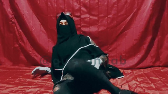 Niqab Queen Shemale Mastrubation Wearing Niqab And Glove