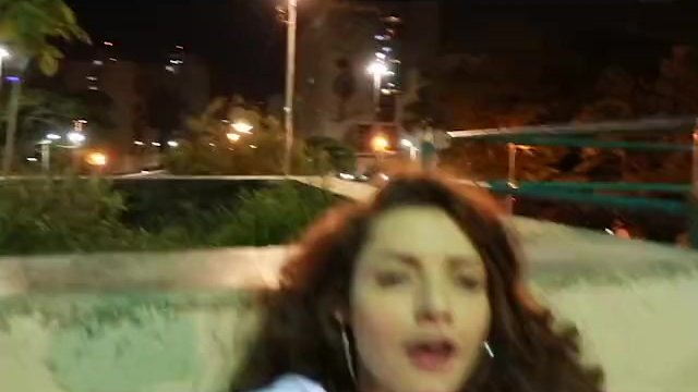 Safadinha Andando De Sk8 E Gozando Muito