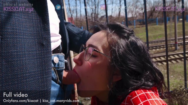 Let’s Walk In Nature – Public Agent PickUp Russian Student To Real Outdoor Fuck / Kiss Cat