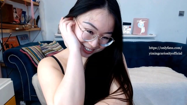 Come And CREAMPIE My Tiny Chinese Pussy Now !!!! – Asian Slut YimingCuriosity 依鸣