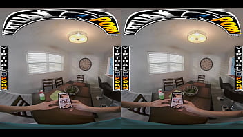 VIRTUAL PORN – Doing The Fucking Chores With Stepmom Carmela Clutch #VR