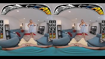 VIRTUAL PORN – Doing The Fucking Chores With Stepmom Carmela Clutch #VR